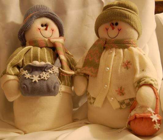 Pastel Snowman Couple 12 x 7 each piece