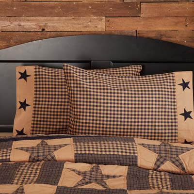 Teton Star Pillow Case Applique Star Border Set of 2 21x30