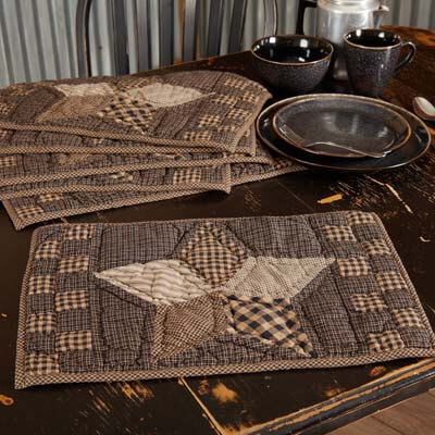 Farmhouse Star Placemat Quilted Set of 6 12x18