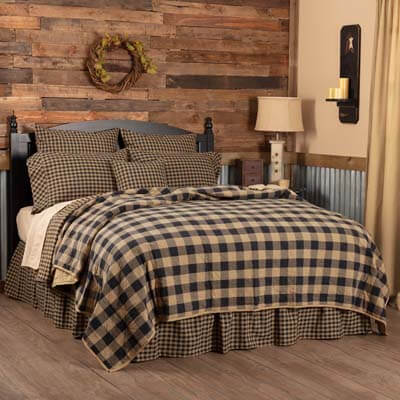 Black Check Luxury King Quilt Coverlet 120Wx105L