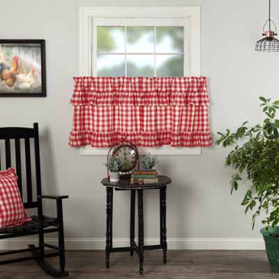 Annie Buffalo Red Check Ruffled Tier Set of 2 L24xW36