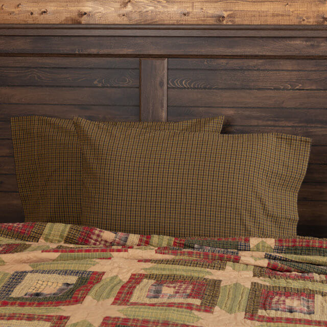 Tea Cabin Green Plaid Pillow Case Set of 2 21x30